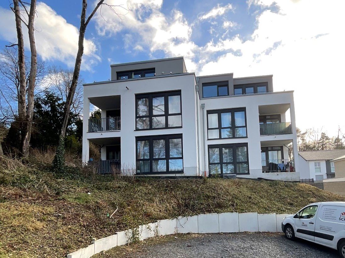 Mehrfamilienhaus, Kfz-Stellplatz (Tiefgarage) in Bad Honnef - Bild 1