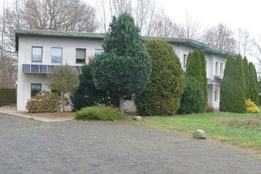 Bürogebäude nebst Betriebsleiterwohnhaus und Doppelcarport in Recke - Bild 2