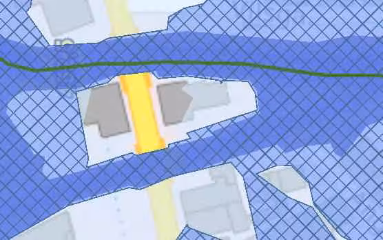 Mehrfamilienhaus, Garage in Geisenhausen - Bild 2