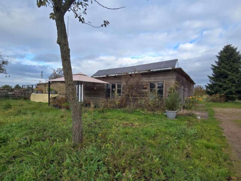 Einfamilienwohnhaus (Reihenendhaus) mit Nebengebäuden in Gelbensande - Bild 4