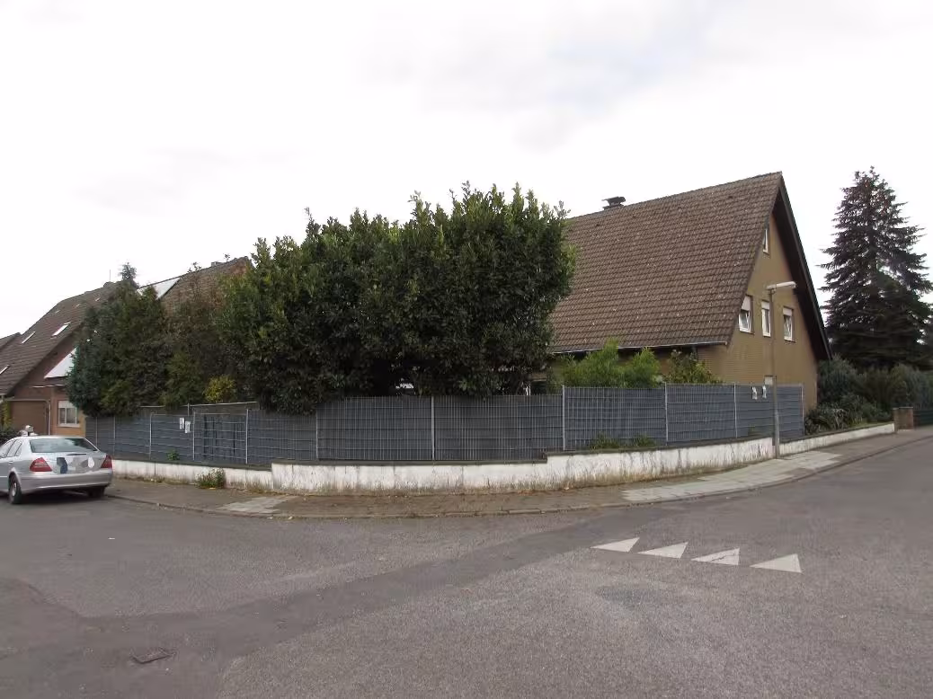 Zweifamilienhaus, Garage in Bergheim - Bild 3