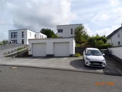 Einfamilienhaus, Doppelgarage in Auf dem Allöh 12, 51643 Gummersbach, Berstig - Bild 2