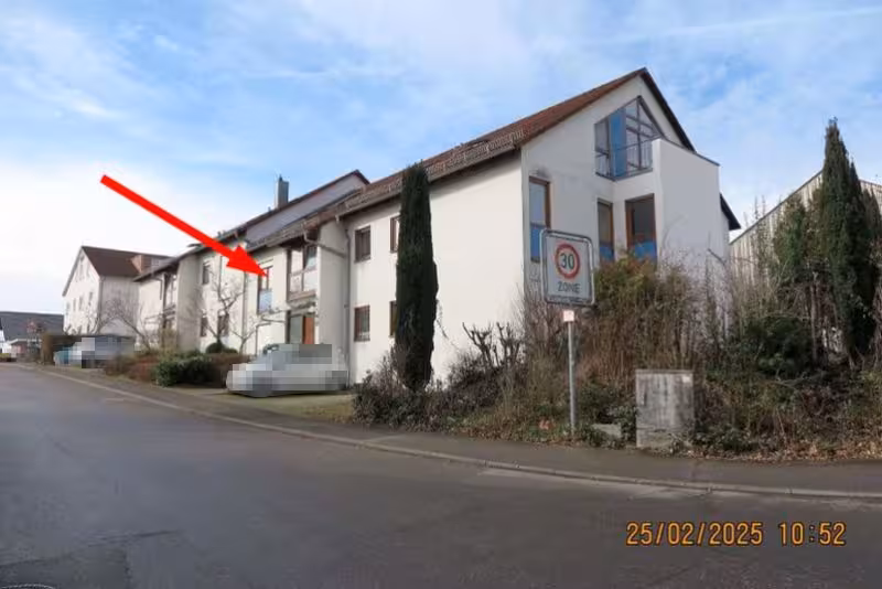 3-Zimmer-Wohnung und Tiefgaragenstellplatz in Waldenbuch - Bild 3