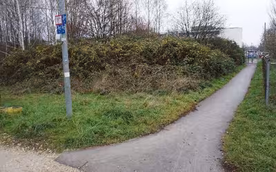 Grünfläche/Bauerwartungsland in Berkheimer Weg, 73760 Ostfildern - Bild 1