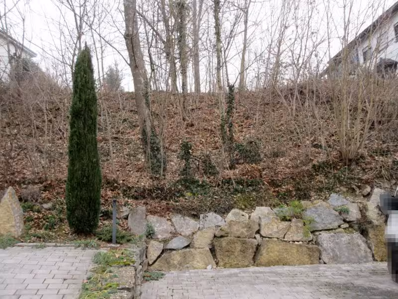 Einfamilienwohnhaus mit Garage, Doppelgarage und Freizeitgarten in Sinsheim - Bild 2