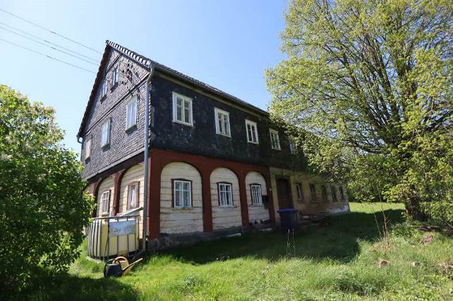 denkmalgeschützter Zweiseithof in Sohland a.d. Spree - Bild 1