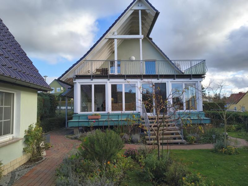 Wohnhaus mit Carport in Bergen auf Rügen - Bild 2