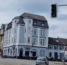 Eigentumswohnung (3 bis 4 Zimmer), mit 2 Bädern in Duisburger Str. 51 und 53, 45479 Mülheim an der Ruhr, Broich - Bild 1