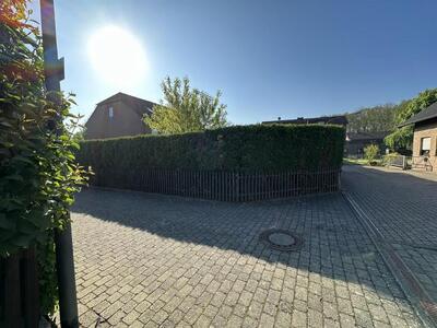 Garage, Doppelhaushälfte in Am Wehebach 68, 52459 Inden, Lamersdorf - Bild 2