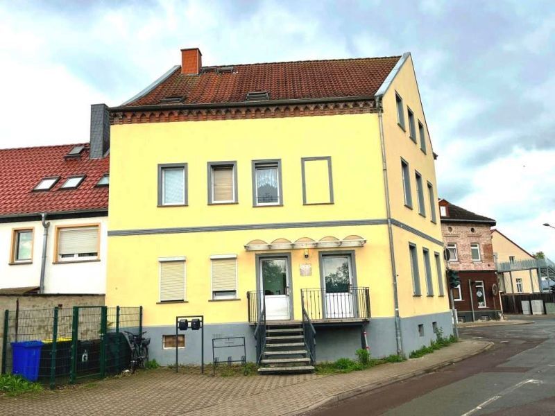 Mehrfamilienhaus in Schönebeck (Elbe) - Bild 1