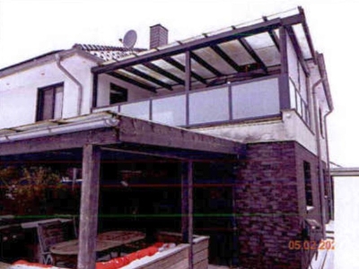 Einfamilienhaus mit Einliegerwohnung, Garage und Carport in Kiebitzweg 49, 24594 Hohenwestedt - Bild 1