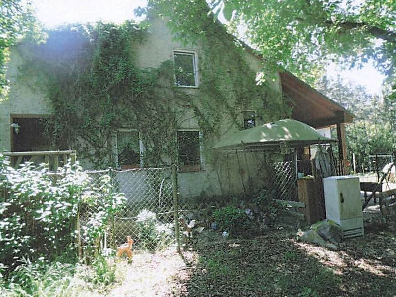 Einfamilienhaus und Waldfläche in Jacobsdorf - Bild 2