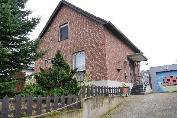 Zweifamilienhaus, Garage in Hückelhoven - Bild 2