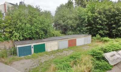 mit Garagen bebautes Grundstück in keine Angaben, 08451 Crimmitschau - Bild 1