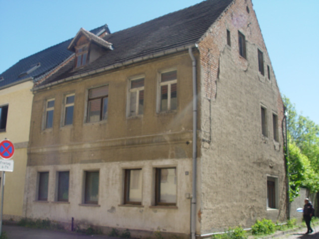 Mehrfamilienhaus, zweigeschossig in Calbe (Saale) - Bild 1