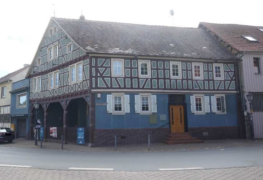 Wohn-/Geschäftshaus in Fränkisch-Crumbach - Bild 1