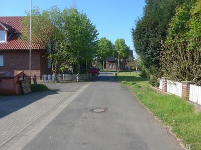 Zweifamilienhaus, Garage, Gewerbeeinheit (z.B. Laden, Büro) in In der Fahlstätte 2, 32425 Minden - Bild 2