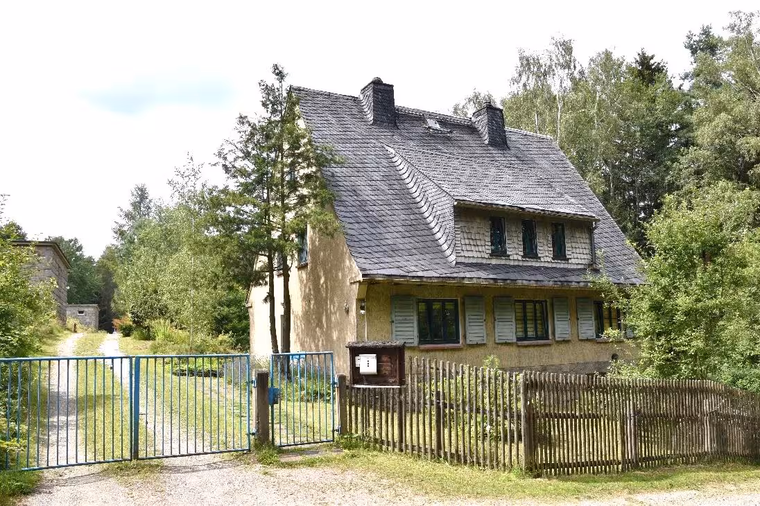 Einfamilienhaus, Zweifamilienhaus in Lauter-Bernsbach - Bild 1