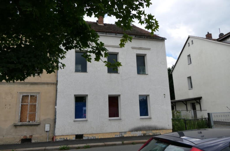 2 Wohngebäude mit abrissreifen teilmassiven Nebengebäude in Zittau - Bild 4