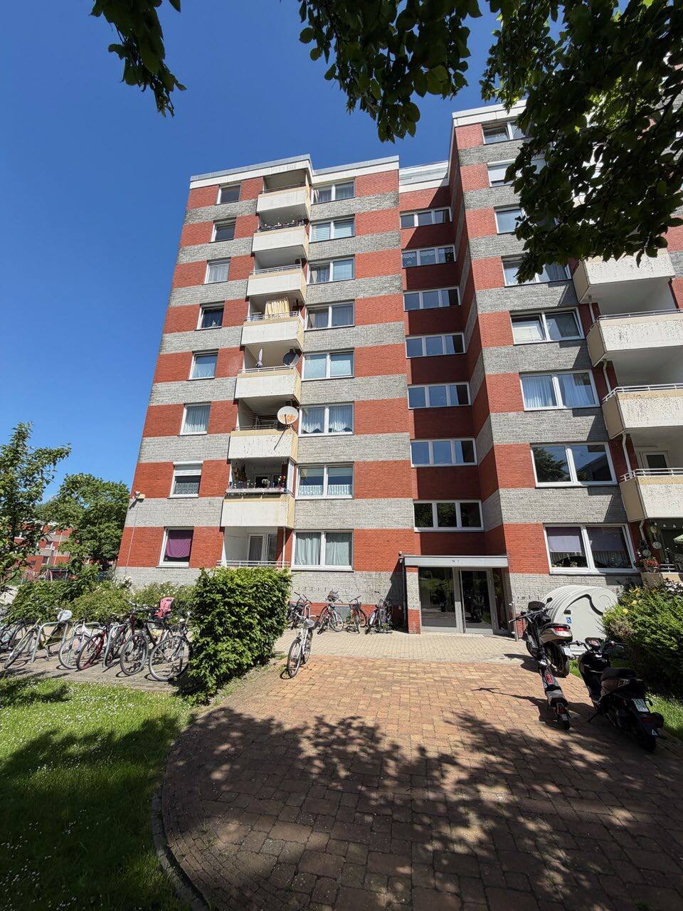 Eigentumswohnung (3 bis 4 Zimmer) in Emden - Bild 1