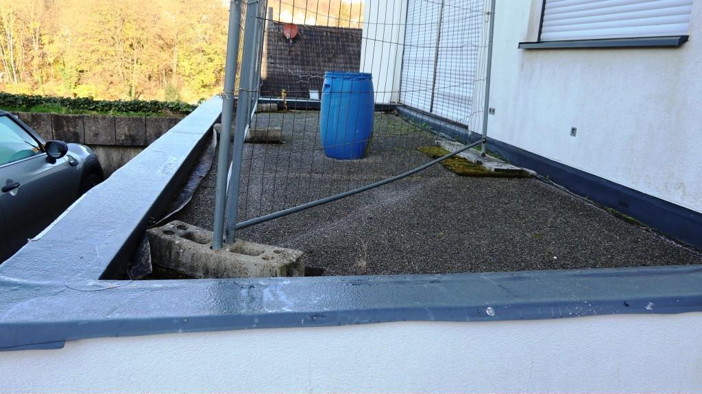 Kfz-Stellplatz, Eigentumswohnung (ab 5 Zimmer), Gartennutzung und Treppenanlagen-Nutzung in Ennepetal - Bild 4