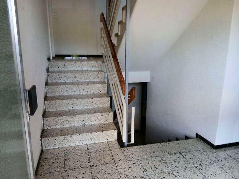 4-Zimmer-Wohnung und Reiheneinzelgarage in Salach - Bild 4