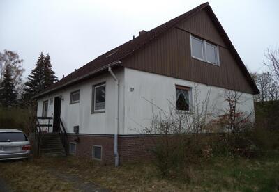 Einfamilienhaus in Trakehnerring 29, 31226 Peine - Bild 1