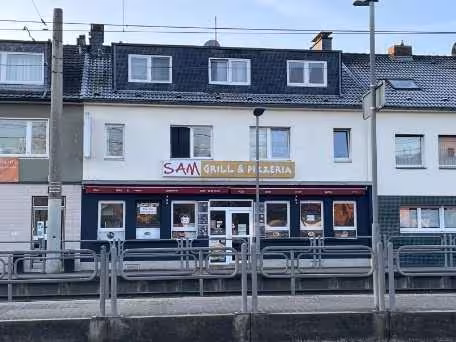 Wohn-/Geschäftshaus, Garage in Köln - Bild 1