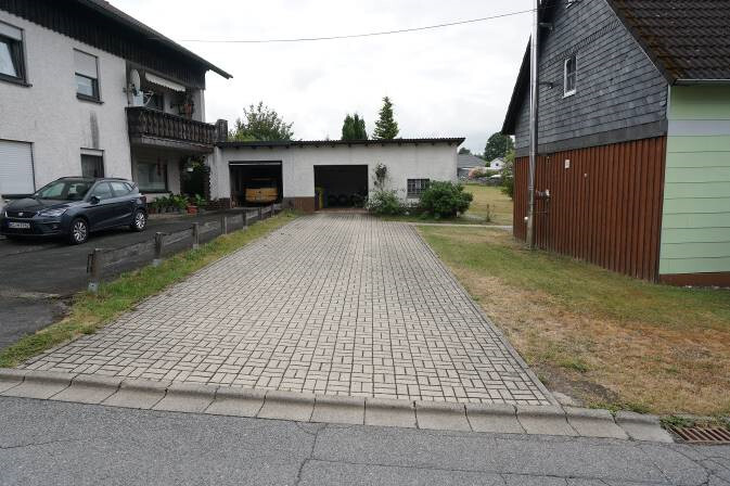 siehe Beschreibung in Hirschfeld - Bild 4