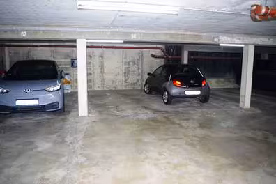 Kfz-Stellplatz (Tiefgarage), Garage, Reihenhaus in Dormagen - Bild 2