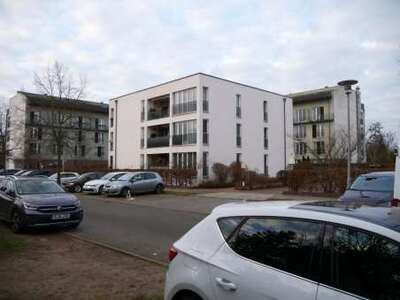 Eigentumswohnung (3 bis 4 Zimmer), Kfz-Stellplatz (Tiefgarage) in Aubertstraße 11,13,15,17,19,, 13127 Berlin - Bild 2