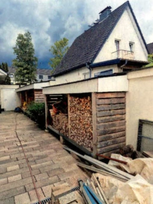 Einfamilienhaus mit Garage in Hamburg - Bild 2