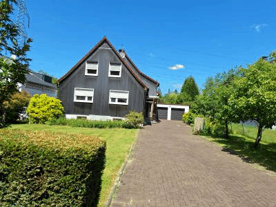 Zweifamilienhaus, Garage in Theodor-Storm-Weg 88, 42697 Solingen, Ohligs - Bild 1