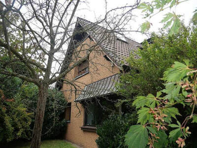 Garage, Einfamilienhaus in Mölleneystraße 36, 45289 Essen-Burgaltendorf - Bild 2