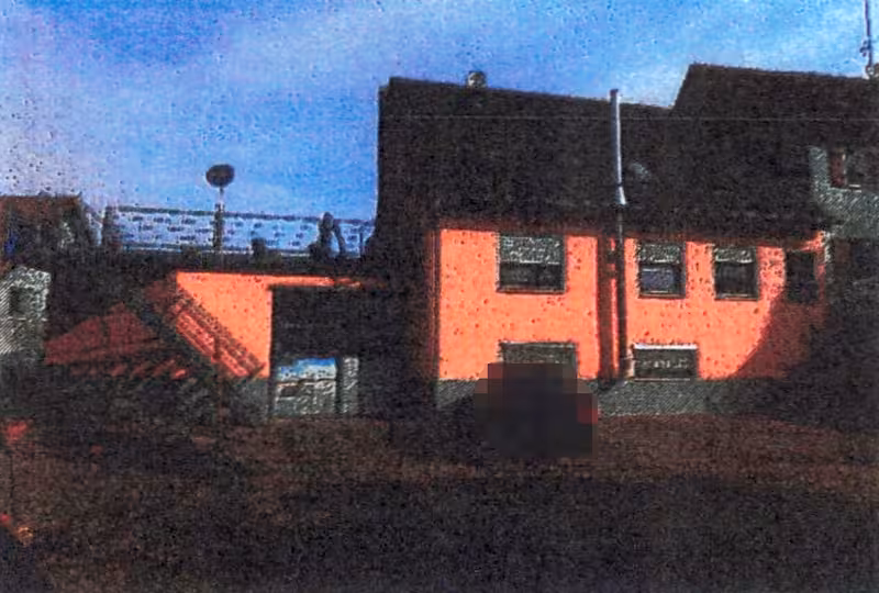 Doppelhaushälfte und Werkstattgebäude in Affaltrach - Bild 1