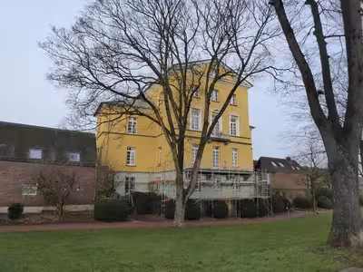 Eigentumswohnung (1 bis 2 Zimmer) in Burgstraße 15, 15 a, 15 b, 47829 Krefeld - Bild 1