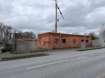 Grundstück, bebaut mit einem unfertigen Gewerbehof mit KFZ werkstatt und Bürogebäude (Liquidationswertverfahren in Lippstadt - Bild 4