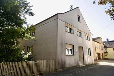 Mehrfamilienhaus in Gieseckestraße 7, 86156 Augsburg - Bild 1