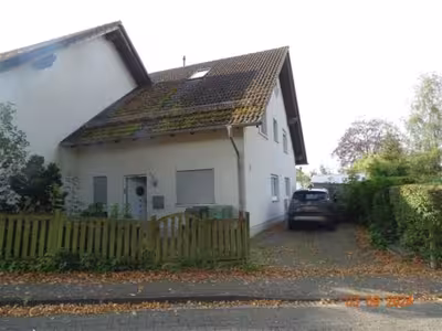 Kfz-Stellplatz, Einfamilienhaus, Doppelhaushälfte in Büscherweg 26, 58566 Kierspe - Bild 3