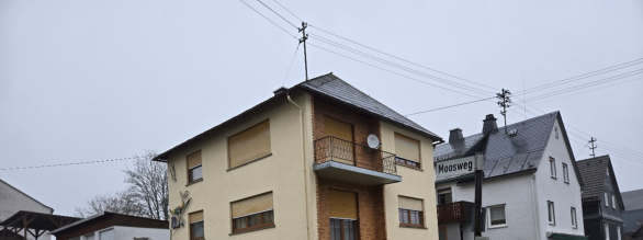 Einfamilienhaus, Garage, siehe Beschreibung in Haßlach - Bild 2