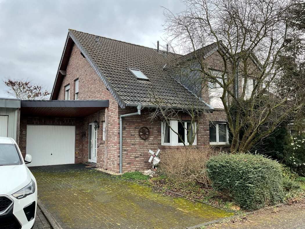 Garage, Doppelhaushälfte in Wassenberg - Bild 3