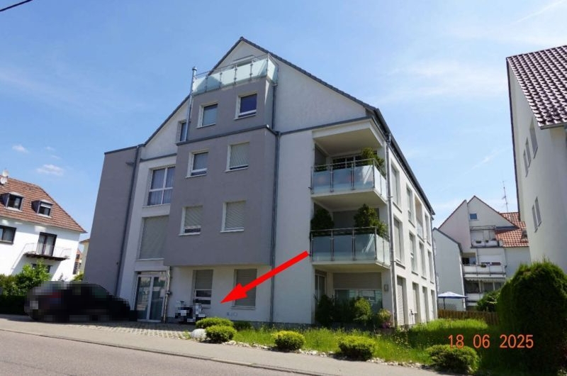 2-Zimmer-Wohnung und Lagerraum in Stuttgart - Bild 1