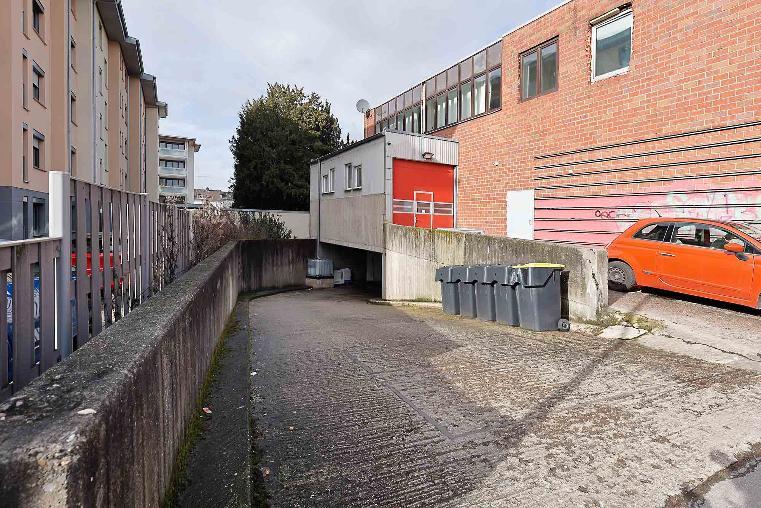 Büro-Geschäftshaus mit Tiefgarage in Menden (Sauerland) - Bild 3