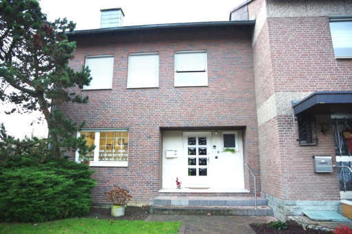 Garage, Reihenhaus, Einfamilienhaus (Reihenendhaus), Reihenmittelgarage in Jüchen - Bild 1