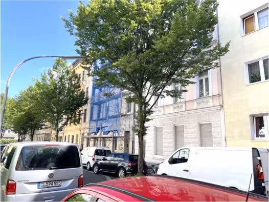 Mehrfamilienhaus in Köln - Bild 1