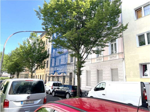 Mehrfamilienhaus in Köln - Bild 1