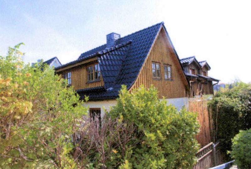 Einfamilienhaus mit teilunterkellerter Garage in Bad Schwartau - Bild 3