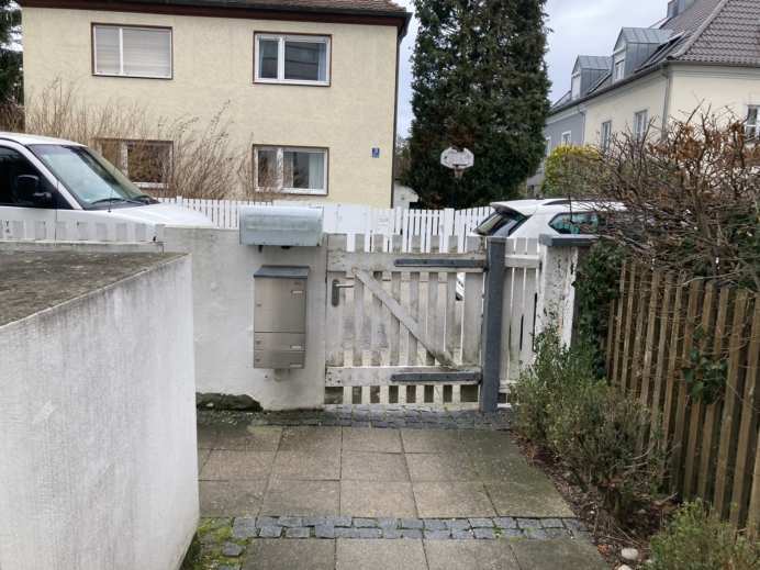 Eigentumswohnung (3 bis 4 Zimmer), Kfz-Stellplatz (Tiefgarage) in München - Bild 4