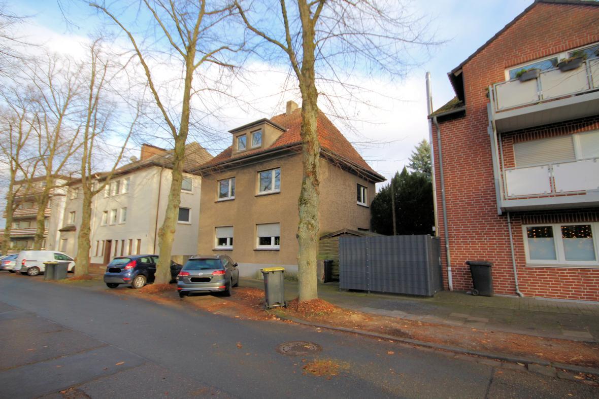 Mehrfamilienhaus, Garage, Dreifamilienhaus mit Doppelgarage in Marl - Bild 4