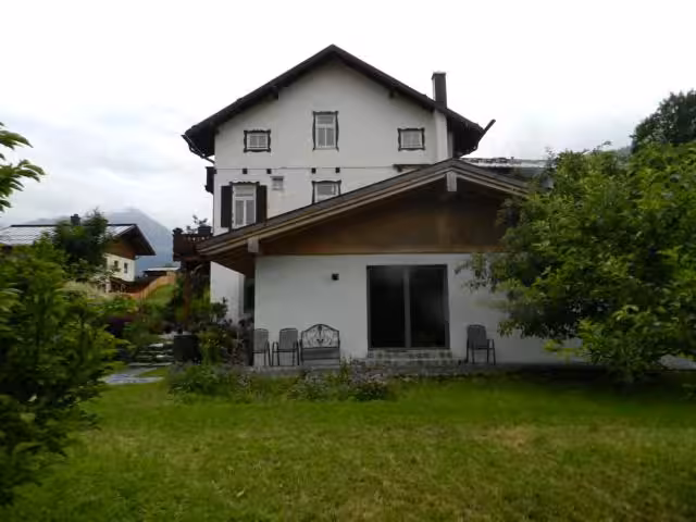 Einfamilienwohnhaus, Carport mit Nebenraum in Oberschönau - Bild 8